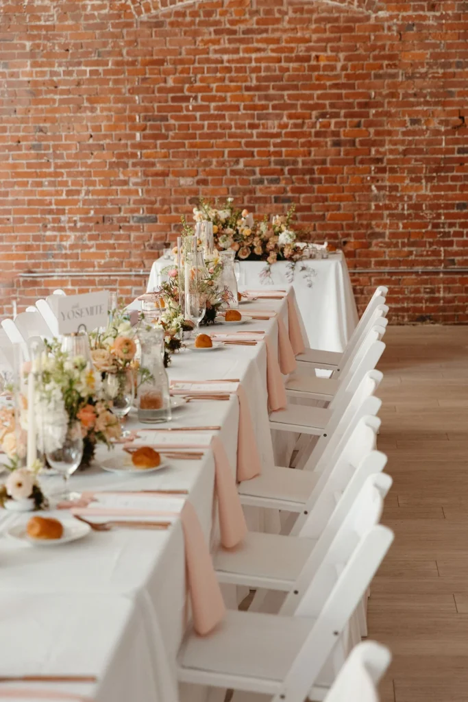 Reception table and sweetheart table