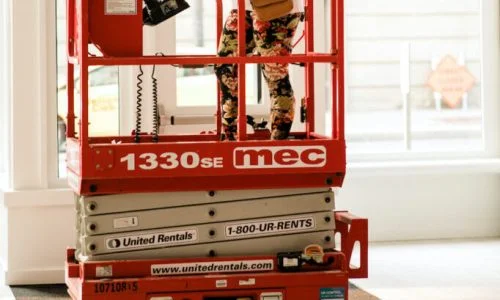 scissor-lift-e1773462831481-rlqicvdp5grjndc0wxn9mim9oya2s96nxvhl5900qg scissor-lift-e1773462831481-rlqicvdp5grjndc0wxn9mim9oya2s96nxvhl5900qg