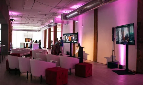 80sNight-47-768x512-1-rlqicvdp5grjndc0wxn9mim9oya2s96nxvhl5900qg